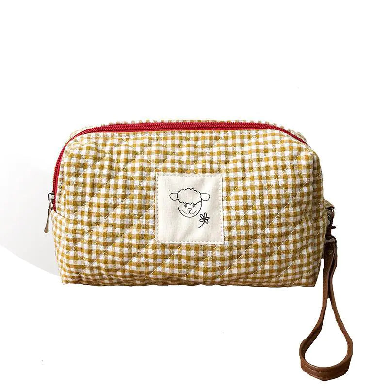 Korean Makeup Bag – Lightweight, Trendy and Practical